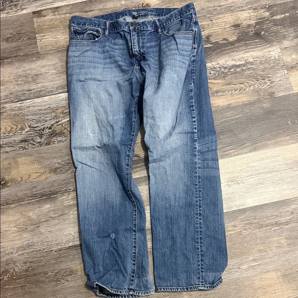 GAP Relaxed Fit Blue Jeans